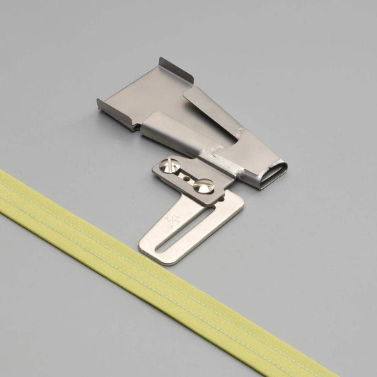 BABYLOCK BELT LOOP BINDER - 1-1/2"